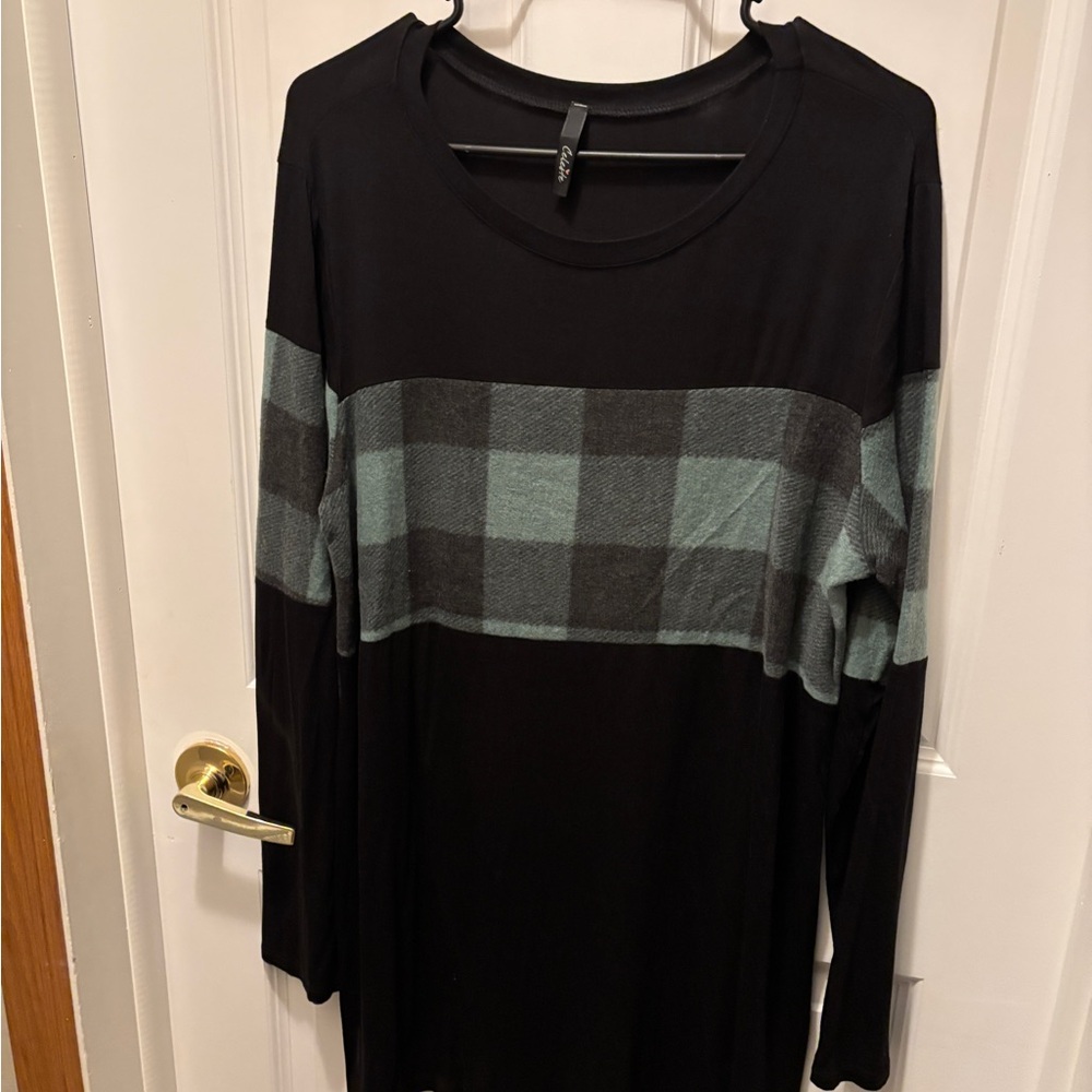 Celeste Black and Green Plaid Long Sleeve Top